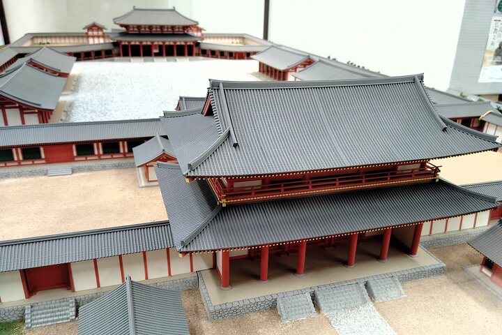 Fukuoka & Hakata Private Custom Tour with Optional Port Pickup