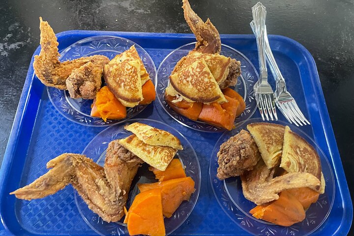 2 Hour Historic Market Food Tour and Hands-On Biscuit Class