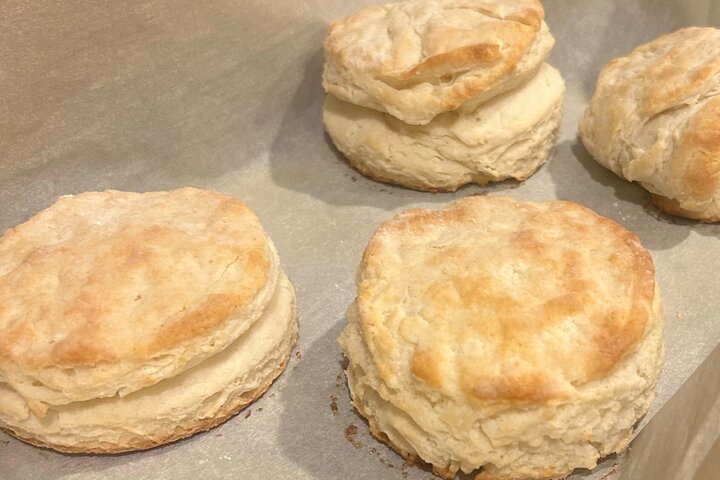 2 Hour Historic Market Food Tour and Hands-On Biscuit Class