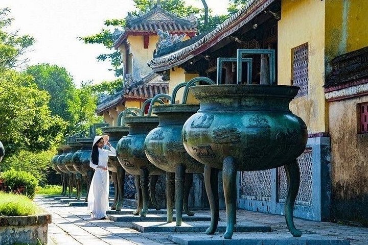 Chan May Shore Excursions: Visit Hue City or Danang & Hoi An