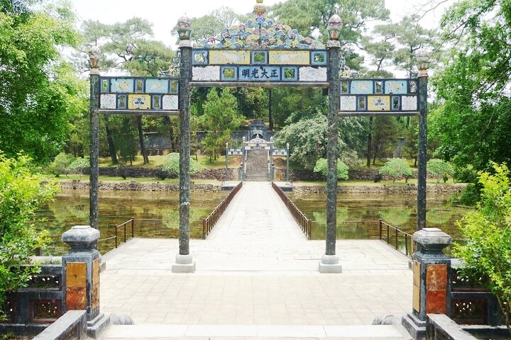 Hue Tombs Tour by Bike & Dragon Boat Cruise on Perfume River