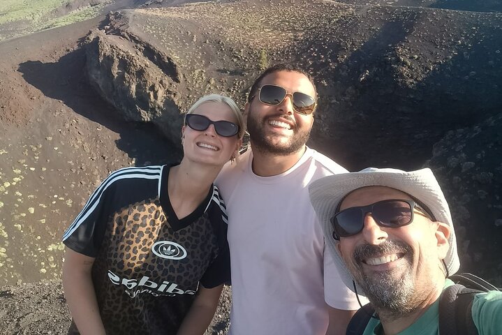 Etna Jeep OffRoad Tour: Lava Flows,Etna Wines,Lunch at 6,561 ft