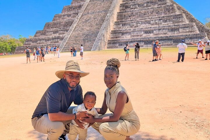 Chichén Itzá Tour with an Expert Guide from Valladolid
