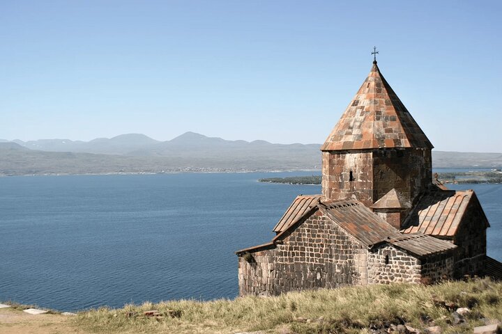 One way Tour from Tbilisi to Yerevan 6 Stop