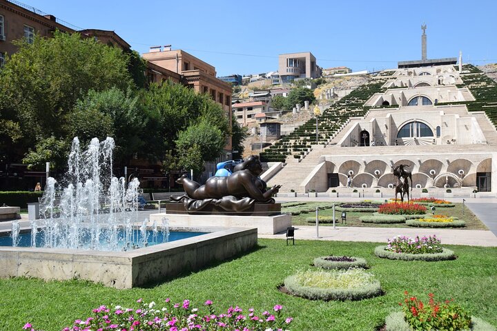 One way Tour from Tbilisi to Yerevan 6 Stop