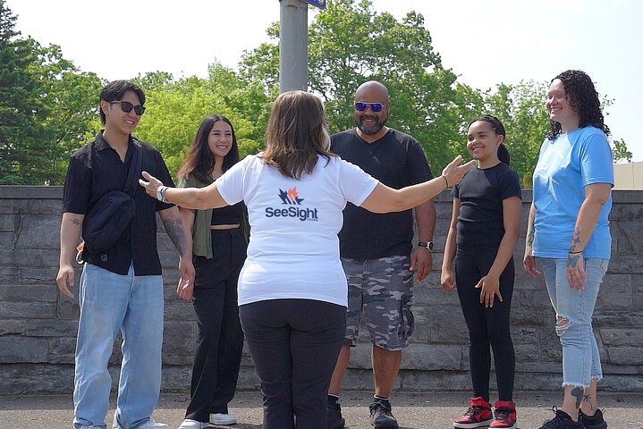 Niagara Falls Small-Group Tour with Niagara City Cruise Boat Ride