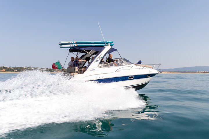 Luxury Private Boat to Ponta de Piedade + paddleboarding