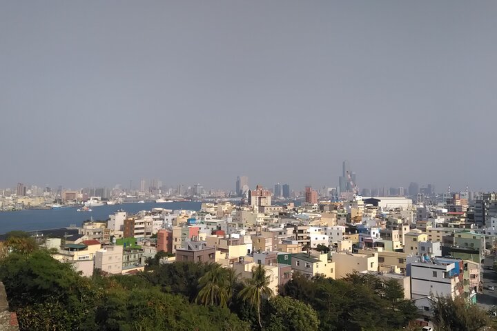 Half Day Kaohsiung City Walks and Night Market Tour
