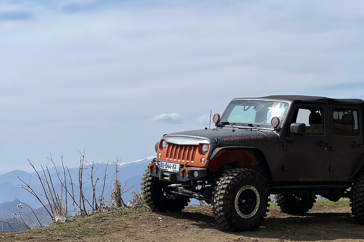 Jeep Tour in Dabadzveli mountain: Off-Road escape from Borjomi