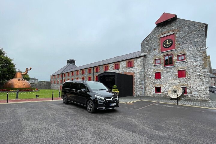 Private Guided Shore Excursions from Cobh - Luxury Line MPV XL