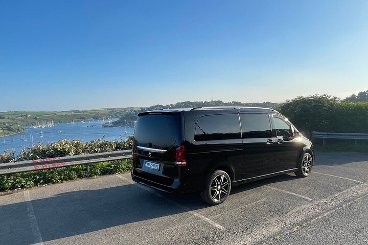 Private Guided Shore Excursions from Cobh - Luxury Line MPV XL