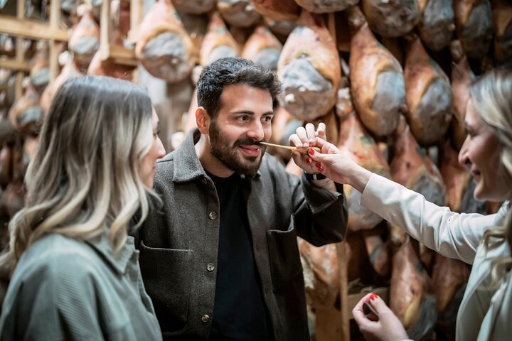 Half Day Private Parmigiano Reggiano and Parma Ham Experience