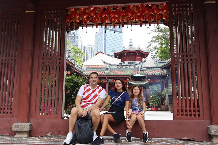 4-hour Chinatown, Little India, and Arab Street Walking Tour