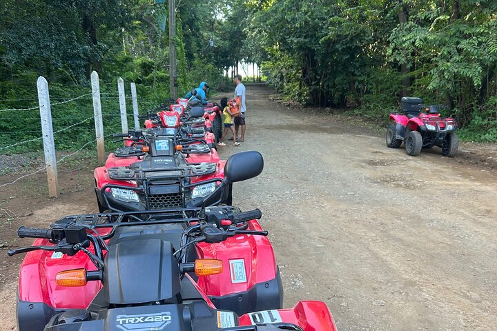 Punta Cacique ATV 4WD Jungle and Mountain Adventure in Costa Rica
