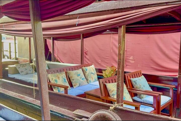Private Boat from Battambang to Siem Reap via Tonle Sap Lake