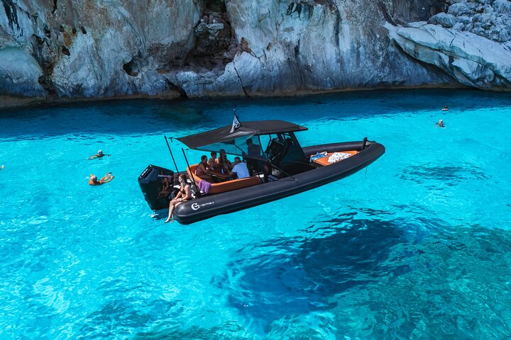 Boat excursion in the Gulf of Orosei