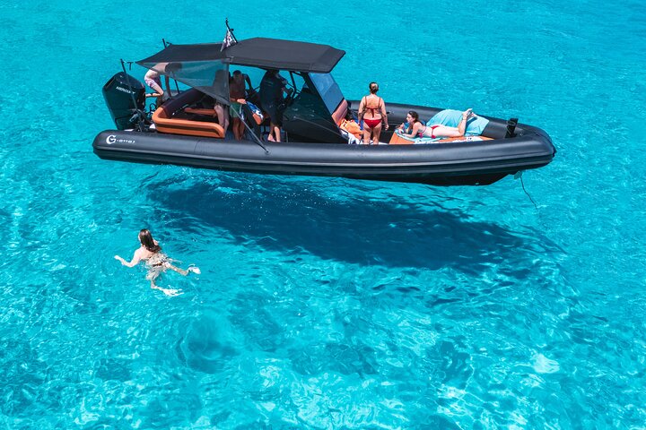 Boat excursion in the Gulf of Orosei
