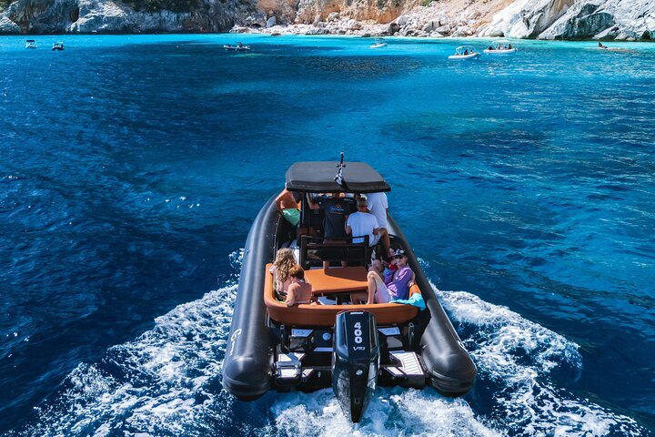 Boat excursion in the Gulf of Orosei