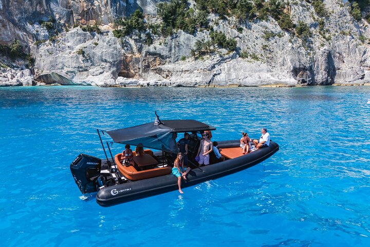 Boat excursion in the Gulf of Orosei