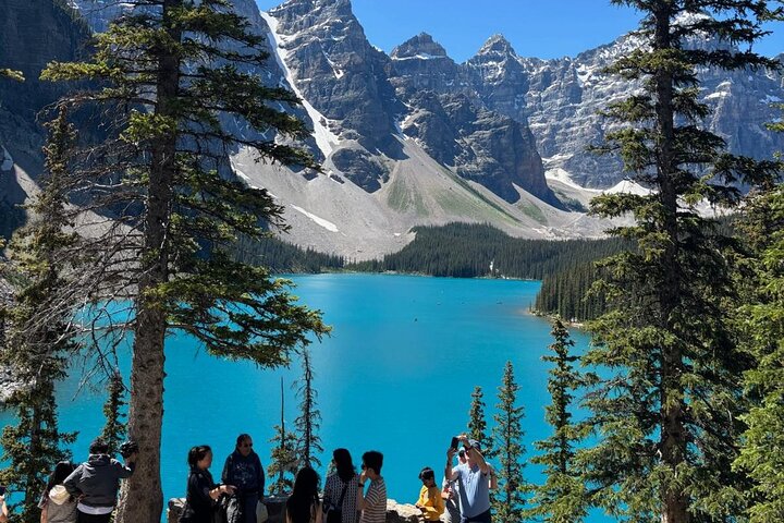 Moraine Lake & Louise & Banff Day Tour From Calgary-Canmore-Banff