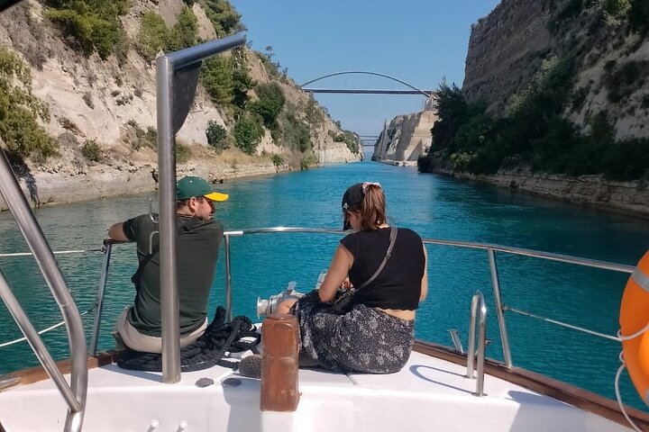 Corinth Canal & Saronic Gulf GlassBottom Cruise: 4h Swim & Buffet