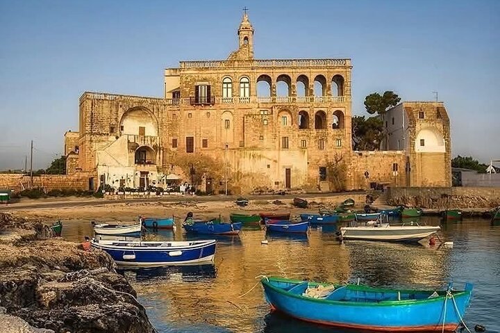 Boat Tour of the Polignano a Mare Coast with Aperitif