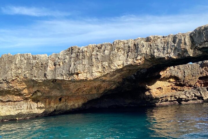 Boat Tour of the Polignano a Mare Coast with Aperitif