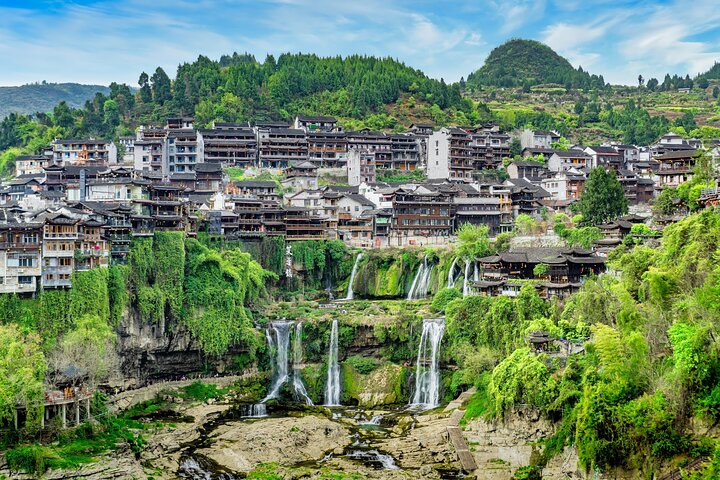 2 Day Tianmen Mountain and Furong Town Nightlights