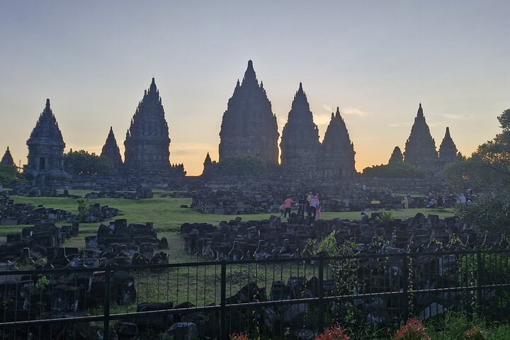 Sunset at Prambanan & Including Ticket Ramayana Ballet Show