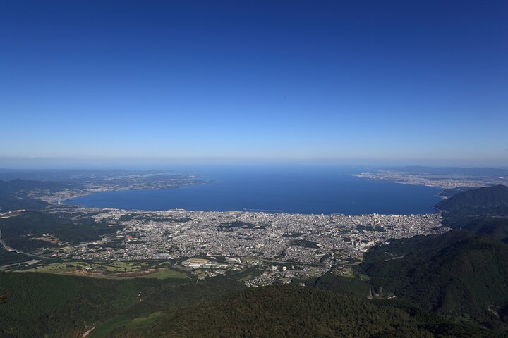 Discover Beppu and Yufuin Nature and Onsen Trip