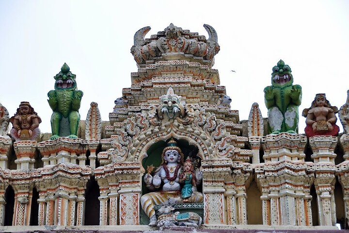 Full Day Bangalore City Highlights Guided Tour with Lunch