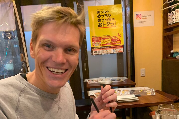 Tosu: Izakaya and Bar Hopping Food Tour with Guide