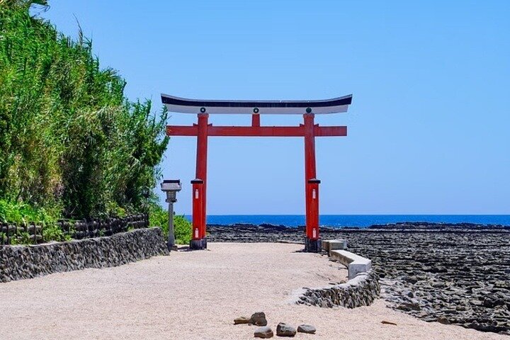 Miyazaki Private Vehicle Service with Restaurant Reservation