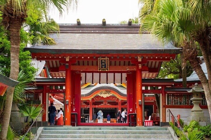 Miyazaki Private Vehicle Service with Restaurant Reservation