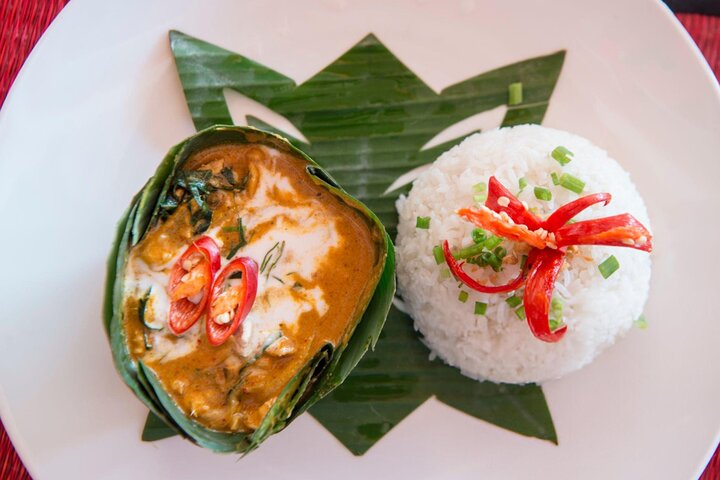 Battambang: Cooking Class and Market Touring