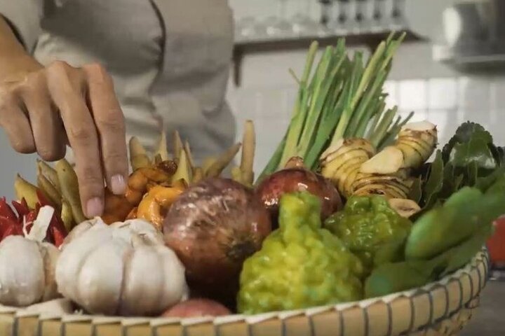 Battambang: Cooking Class and Market Touring
