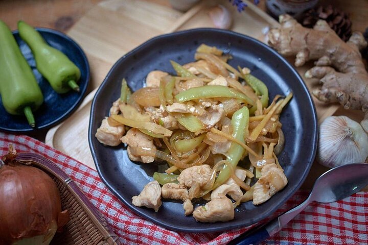 Battambang: Cooking Class and Market Touring