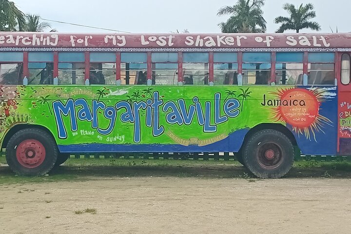 Seven Miles Beach in Negril and Ricks Cafe from Montego Bay