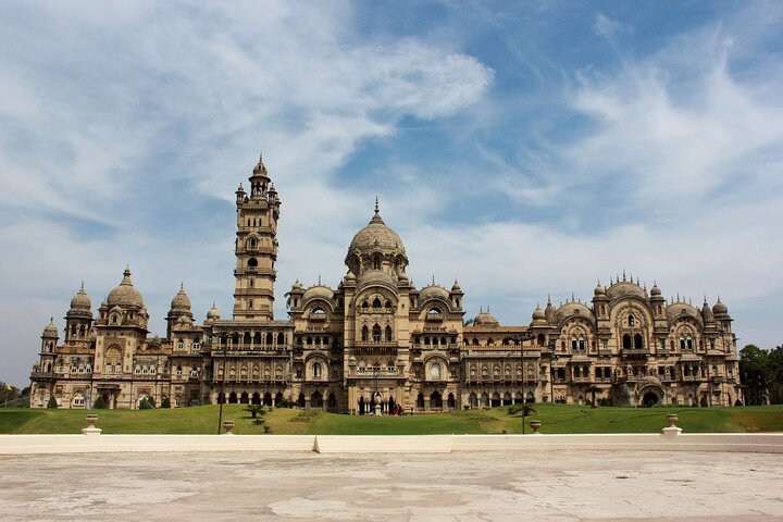 Driving through Marvels: Vadodara to Hyderabad