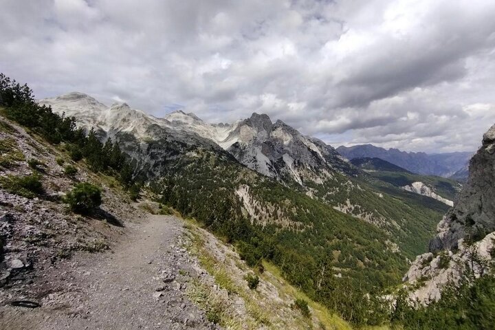 Tirana/Shkodra: Valbona to Theth Self-Guided Hike