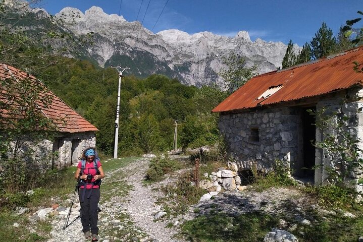 Tirana/Shkodra: Valbona to Theth Self-Guided Hike