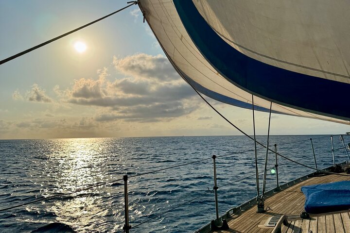 Vela and Wine Experience a Vulcano Aeolian Islands
