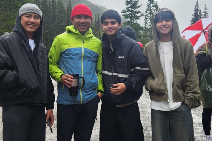 Banff: Moraine Lake and Lake Louise Shuttle | Limited Time Offer!