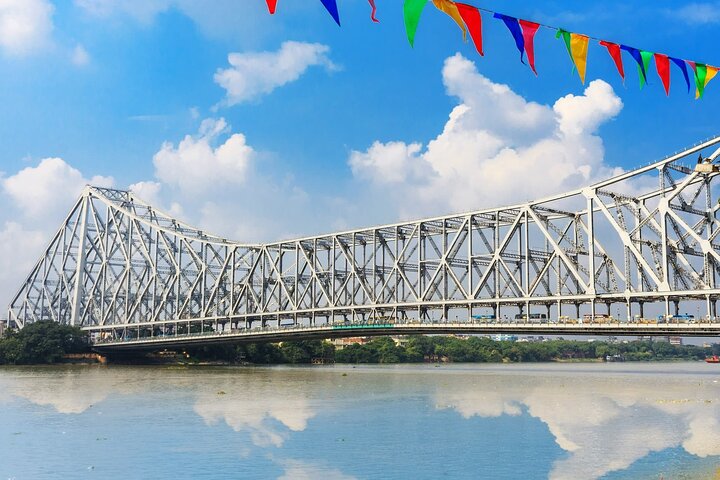 Kolkata to Bhubaneshwar via Tiger Reserve, Mangroves Forest
