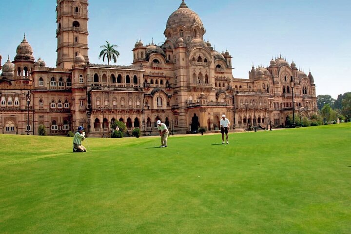Vadodara to Ahmedabad: Vibrant Cities of Gujarat Tour