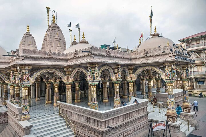 Vadodara to Ahmedabad: Vibrant Cities of Gujarat Tour