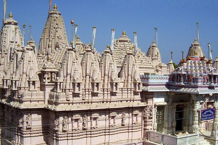 Vadodara to Ahmedabad: Vibrant Cities of Gujarat Tour
