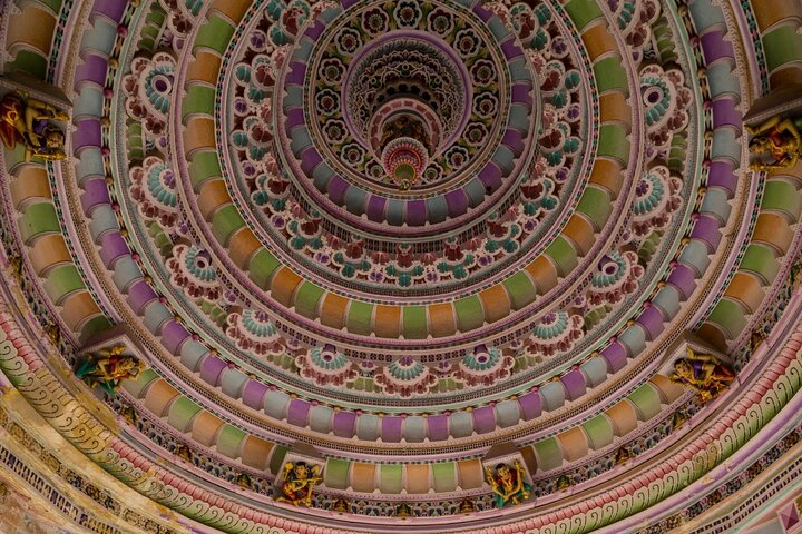 Vadodara to Ahmedabad: Vibrant Cities of Gujarat Tour