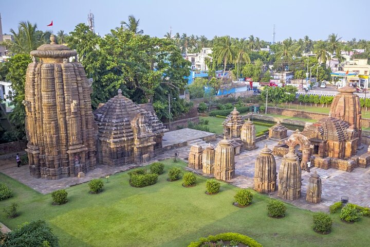 Bhubaneswar-Puri-Konark Triangle Tour