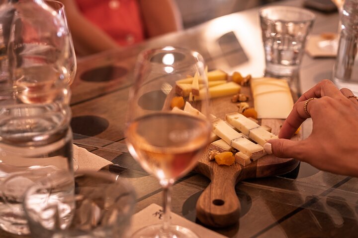 Annecy Food Tour – A Full French Meal Experience by Do Eat Better